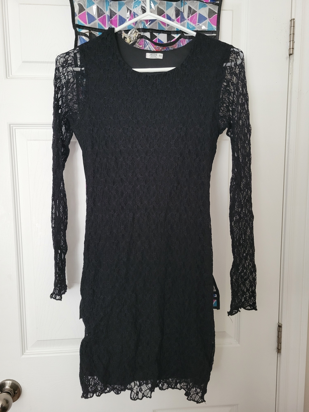 Black Lace Long-Sleeve Dress